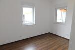 Einfamilienhaus Holzheim - 4 Zimmer, 85 m&sup2;, 1.200&euro; | Angebot:26546681