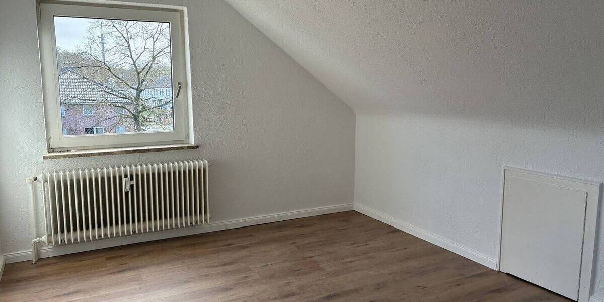 Etagenwohnung Schwarzenbek Schmiedekamp - 3 Zimmer, 43 m&sup2;, 375&euro; | Angebot:26204410