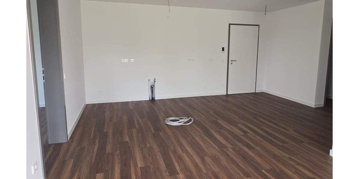 Etagenwohnung Döbeln - 4 Zimmer, 133 m&sup2;, 1.330&euro; | Angebot:25781179