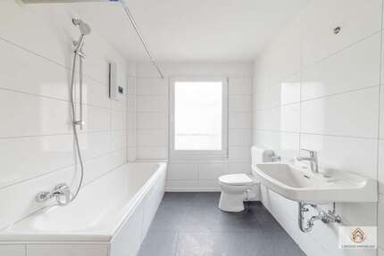 Wohnung Wuppertal Barmen - 2 Zimmer, 65 m&sup2;, 490&euro; | Angebot:26567473