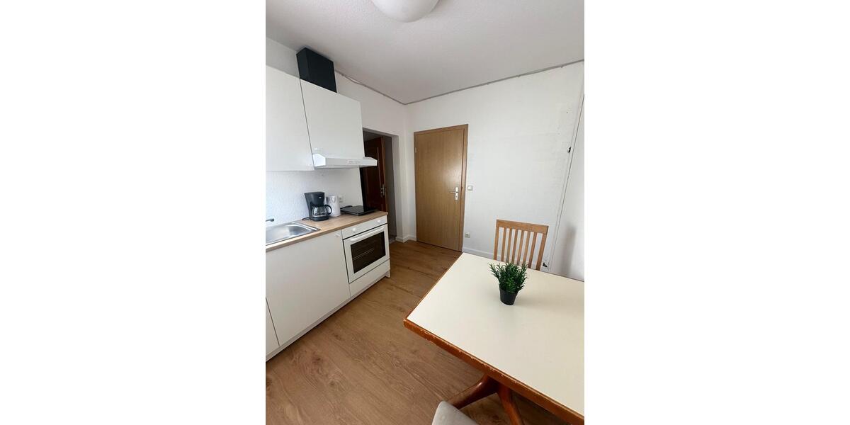 Wohnen auf Zeit Otter - 10 Zimmer, 22 m&sup2;, 22&euro; | Angebot:26214710