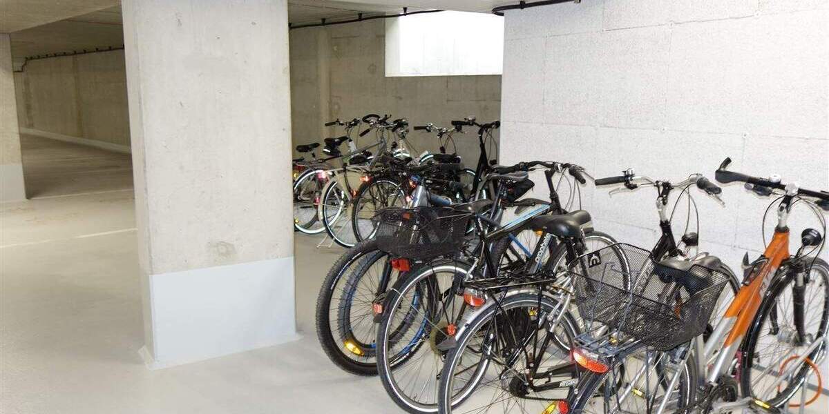 Etagenwohnung Mönchengladbach Stadtmitte - 2 Zimmer, 53 m&sup2;, 714&euro; | Angebot:25052080