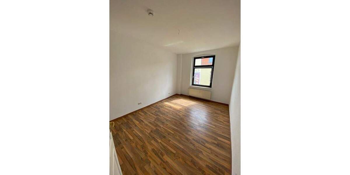 Etagenwohnung Magdeburg Alte Neustadt - 4 Zimmer, 105 m&sup2;, 850&euro; | Angebot:25704008