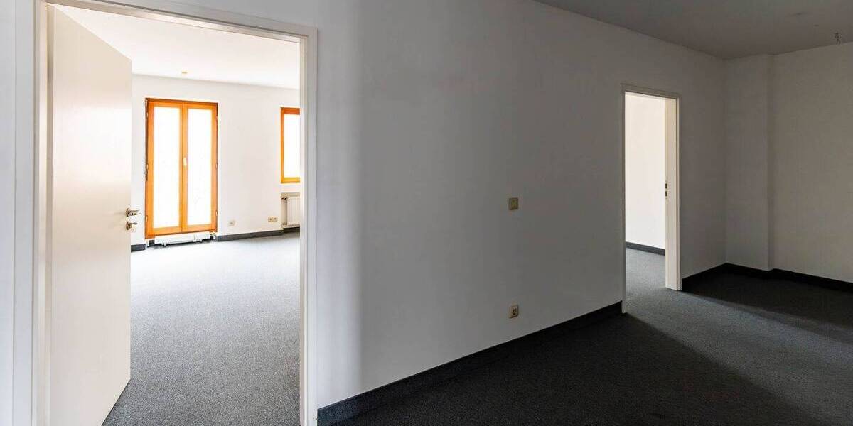 Gewerbeobjekt Haar - 7 Zimmer, 296 m&sup2;, 3.200&euro; | Angebot:25834740