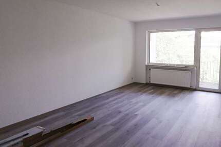 Wohnung Wuppertal Gemarkung Ronsdorf - 1 Zimmer, 46 m&sup2;, 400&euro; | Angebot:26738909