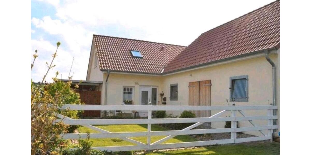 2 Zimmer Wohnung mit Pferdestall 2 zimmer