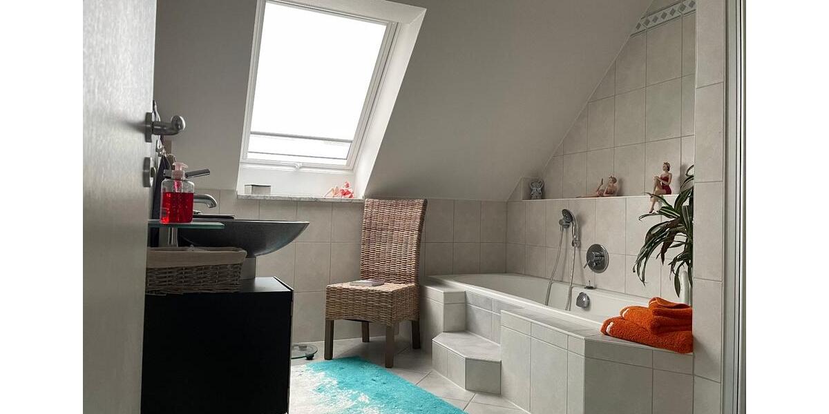 Gepflegte 4-Zimmer-Doppelhaushälfte in Altomünster mit Garage 4 zimmer