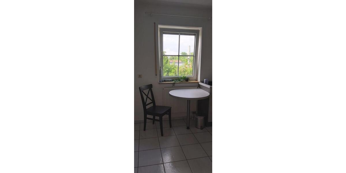 Erdgeschoßwohnung Neustadt an der Aisch - 3 Zimmer, 85 m&sup2;, 760&euro; | Angebot:24827407