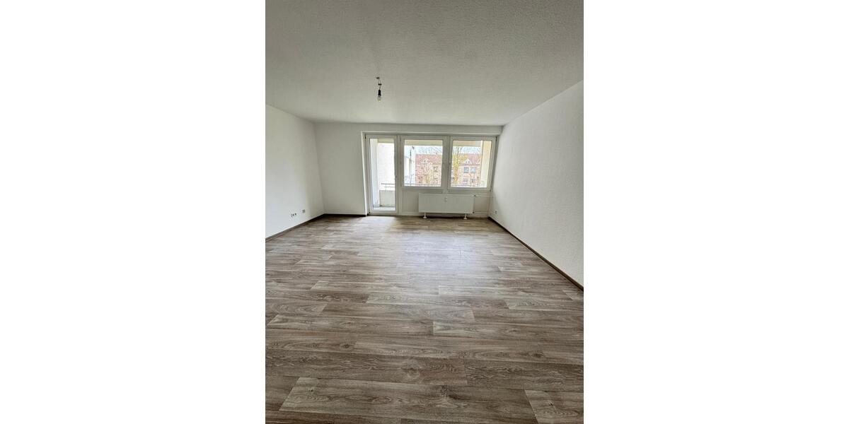 Etagenwohnung Lübbecke - 3 Zimmer, 79 m&sup2;, 381&euro; | Angebot:26070690