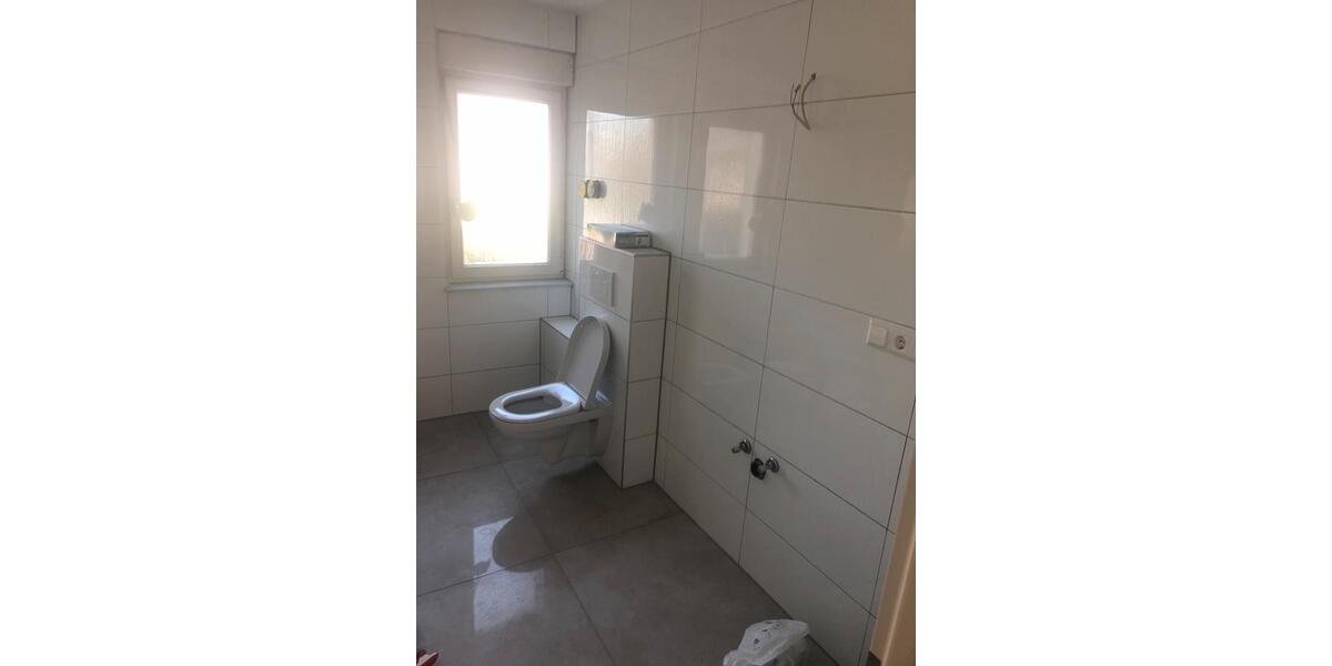 Erdgeschoßwohnung Pforzheim - 3 Zimmer, 89 m&sup2;, 1.100&euro; | Angebot:26567991