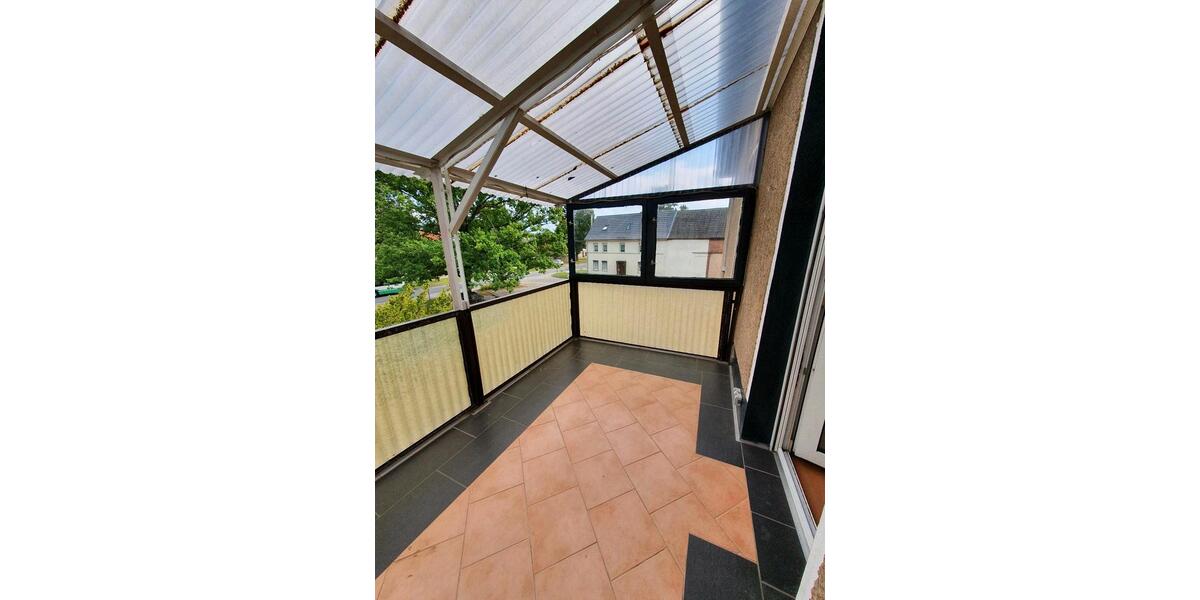 Etagenwohnung Güsten - 4.5 Zimmer, 100 m&sup2;, 570&euro; | Angebot:26068987