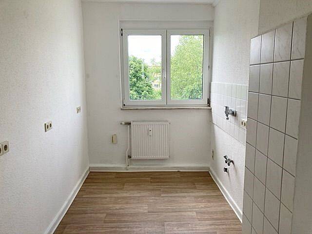 Etagenwohnung Hermsdorf - 3 Zimmer, 60 m&sup2;, 340&euro; | Angebot:26824936