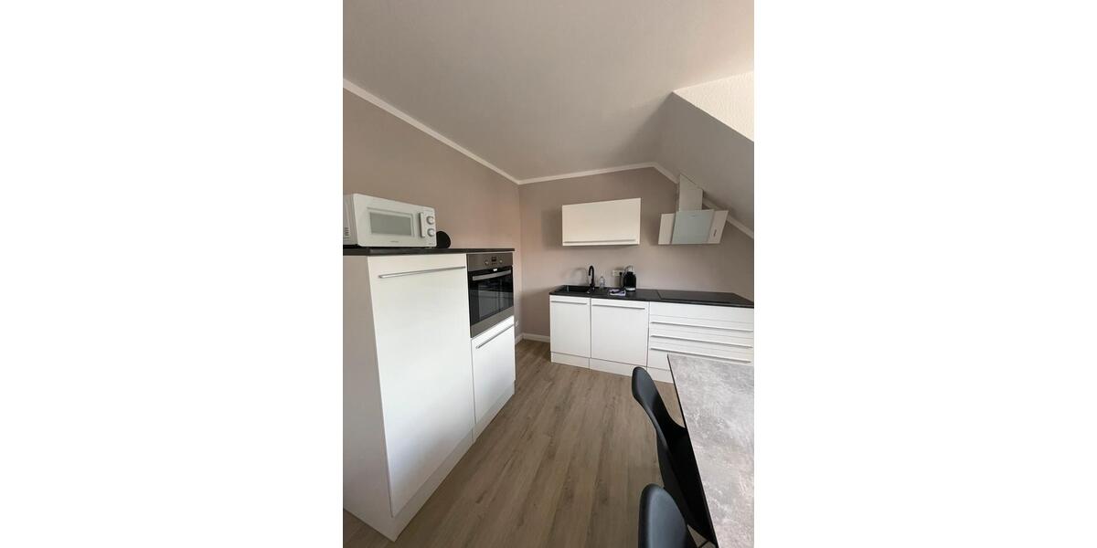 Dachgeschoßwohnung Quedlinburg Gernrode - 2 Zimmer, 70 m&sup2;, 630&euro; | Angebot:25990343