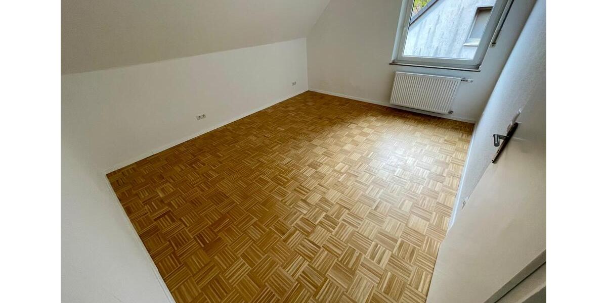 Etagenwohnung Gelsenkirchen Buer - 3 Zimmer, 80 m&sup2;, 720&euro; | Angebot:26615582
