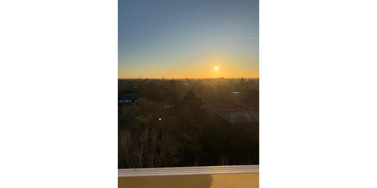 Helle 3-Raum-Wohnung Gr. Balkon mit Weitblick *frisch renoviert* 3 zimmer