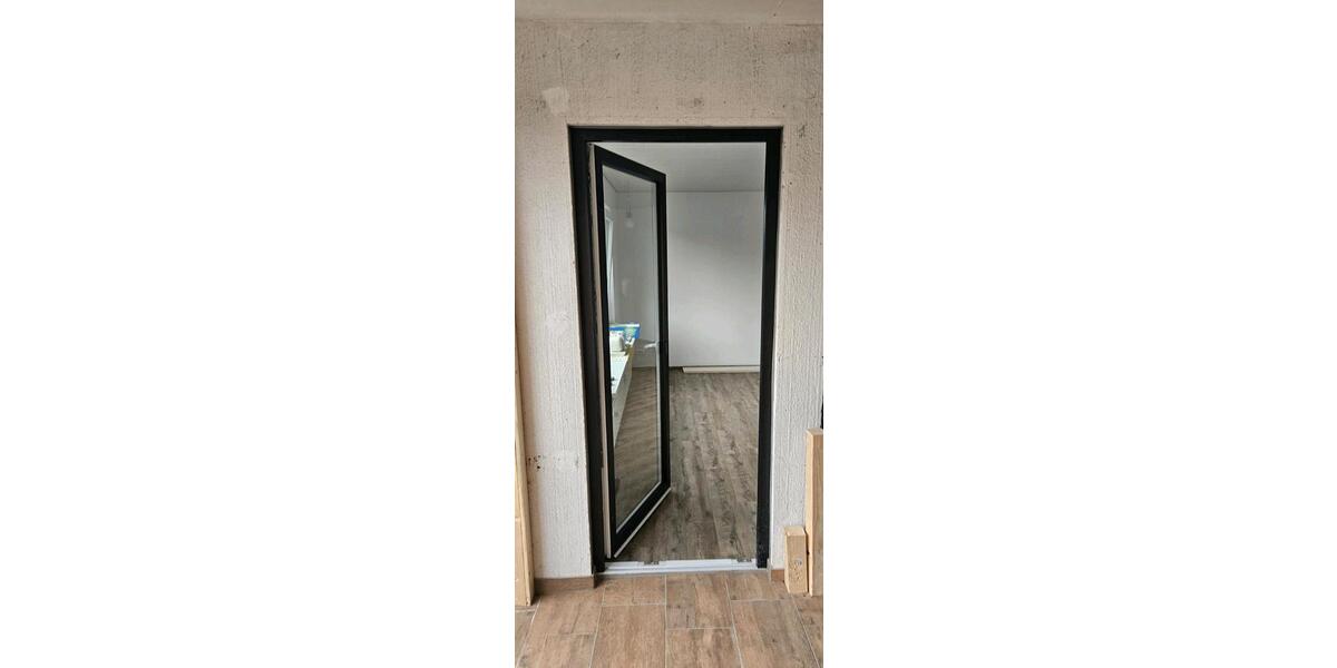 Dachgeschoßwohnung Ribbesbüttel - 2.5 Zimmer, 80 m&sup2;, 650&euro; | Angebot:25173466