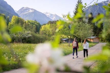 2,5 Zimmer mit Südbalkon - Neubau