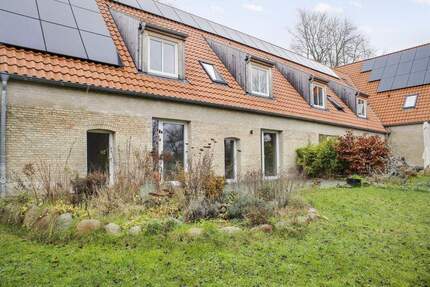 Haus Kosel / Bohnert Bohnert - 6 Zimmer, 199 m&sup2;, 2.240&euro; | Angebot:24333973