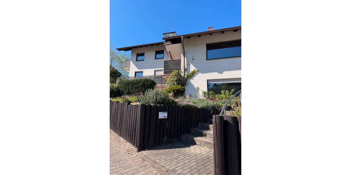 Dachgeschoßwohnung Otterbach - 4 Zimmer, 120 m&sup2;, 1.250&euro; | Angebot:26115257