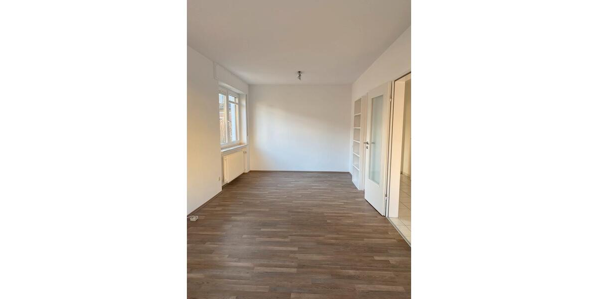 Einfamilienhaus Paderborn Elsen - 6 Zimmer, 250 m&sup2;, 2.000&euro; | Angebot:24515527