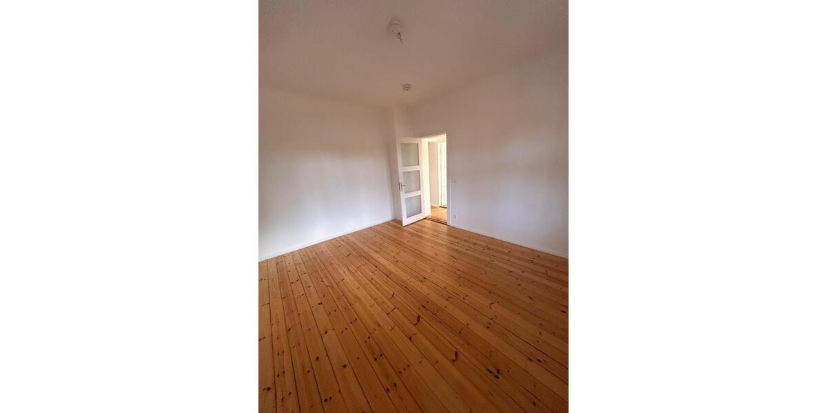 Hochparterre Zeuthen - 4.5 Zimmer, 107 m&sup2;, 1.370&euro; | Angebot:26396794