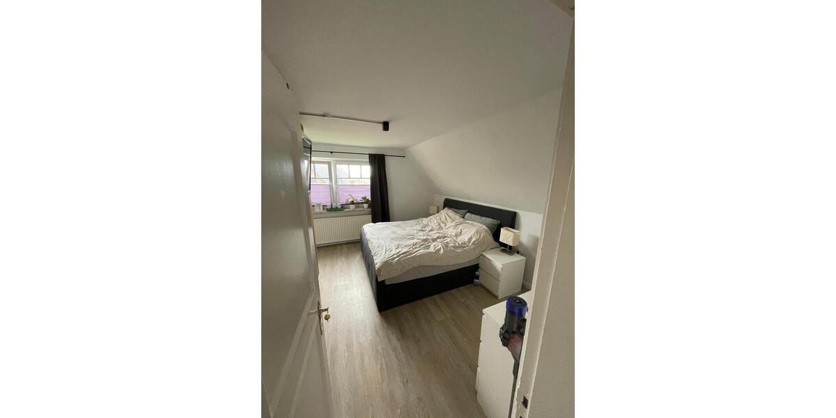 Einfamilienhaus Bredstedt - 5 Zimmer, 127 m&sup2;, 1.413&euro; | Angebot:26563608