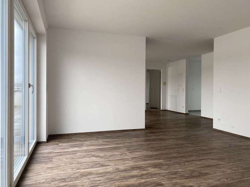 Wohnung zum Mieten in Augsburg 1.250 € 96.69 m²
