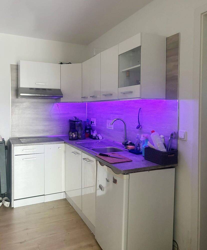 KLEIN + FEIN = DEIN! Apartment mit Balkon, moderne Ausstattung, Duschbad, integriertem Kochbereich