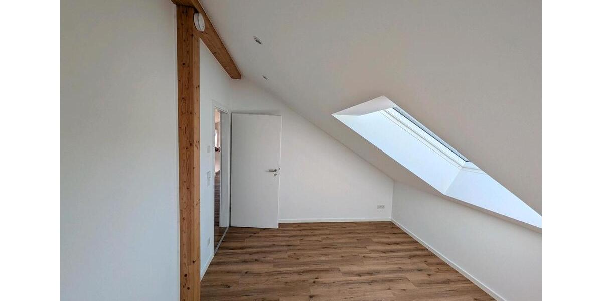 Dachgeschoßwohnung Föhren - 3 Zimmer, 71 m&sup2;, 870&euro; | Angebot:25299195