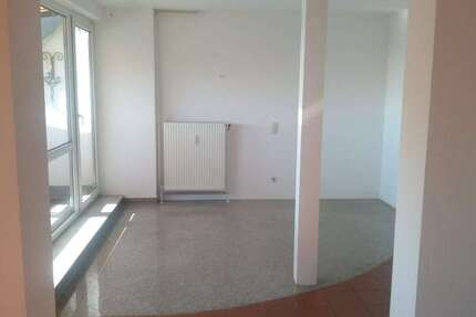 Wohnung Pfaffenhofen - 3 Zimmer, 113 m&sup2;, 1.100&euro; | Angebot:27251507