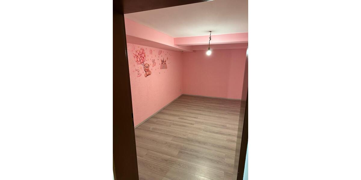 Etagenwohnung Neunkirchen Heinitz - 3 Zimmer, 60 m&sup2;, 400&euro; | Angebot:26384021