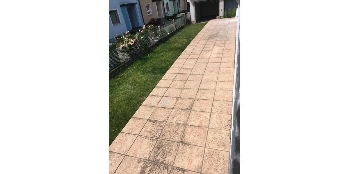 Erdgeschoßwohnung Hemau - 3.5 Zimmer, 110 m&sup2;, 1.350&euro; | Angebot:24781160