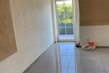 Wohnung Döhlau - 4 Zimmer, 100 m&sup2;, 788&euro; | Angebot:26269088