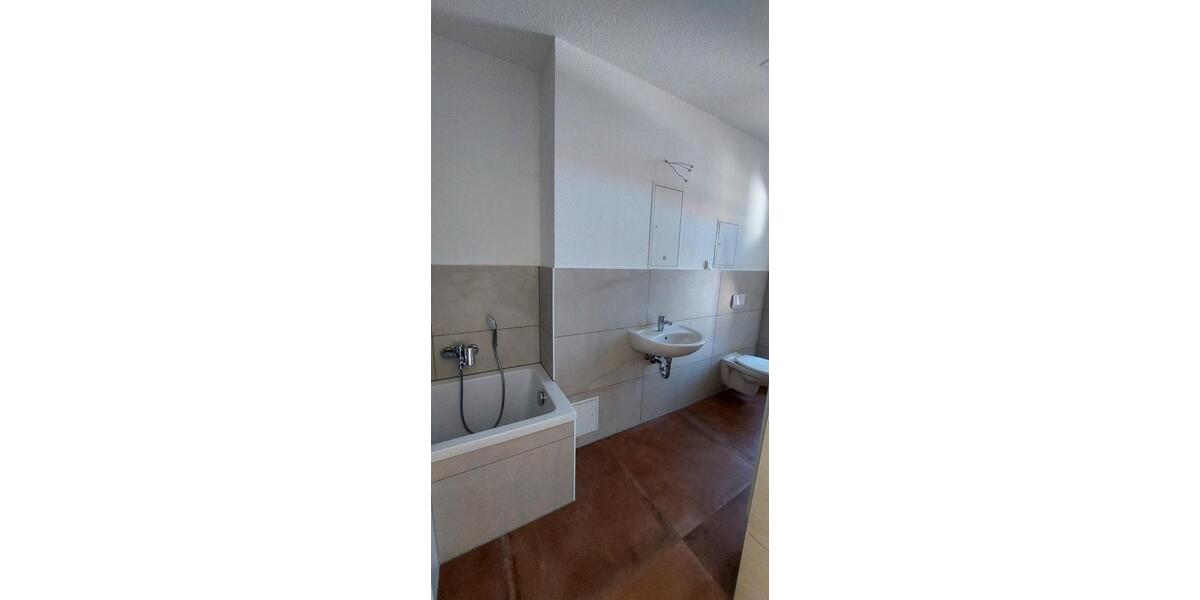 Erdgeschoßwohnung Sangerhausen - 2 Zimmer, 80 m&sup2;, 520&euro; | Angebot:26251788