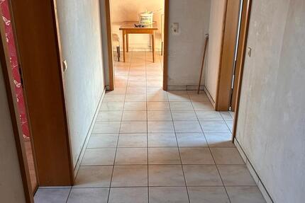 Wohnung Neidenstein - 4 Zimmer, 82 m&sup2;, 730&euro; | Angebot:25053510