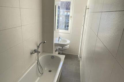 Wohnung Köthen (Anhalt) - 3 Zimmer, 58 m&sup2;, 320&euro; | Angebot:24749376