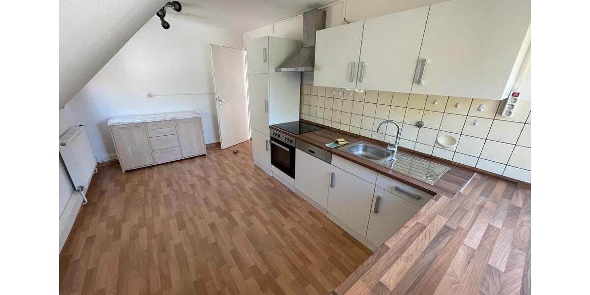 Dachgeschoßwohnung Weißbach - 3 Zimmer, 69 m&sup2;, 700&euro; | Angebot:26049597