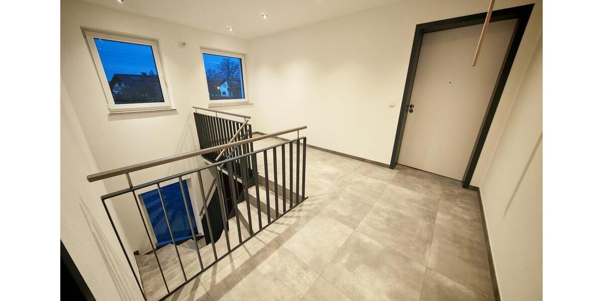 Etagenwohnung Berkheim - 3 Zimmer, 92 m&sup2;, 1.170&euro; | Angebot:26336503