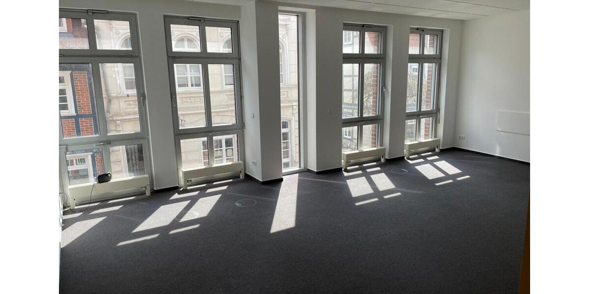 Etagenwohnung Dannenberg (Elbe) - 3 Zimmer, 120 m&sup2;, 900&euro; | Angebot:26422288
