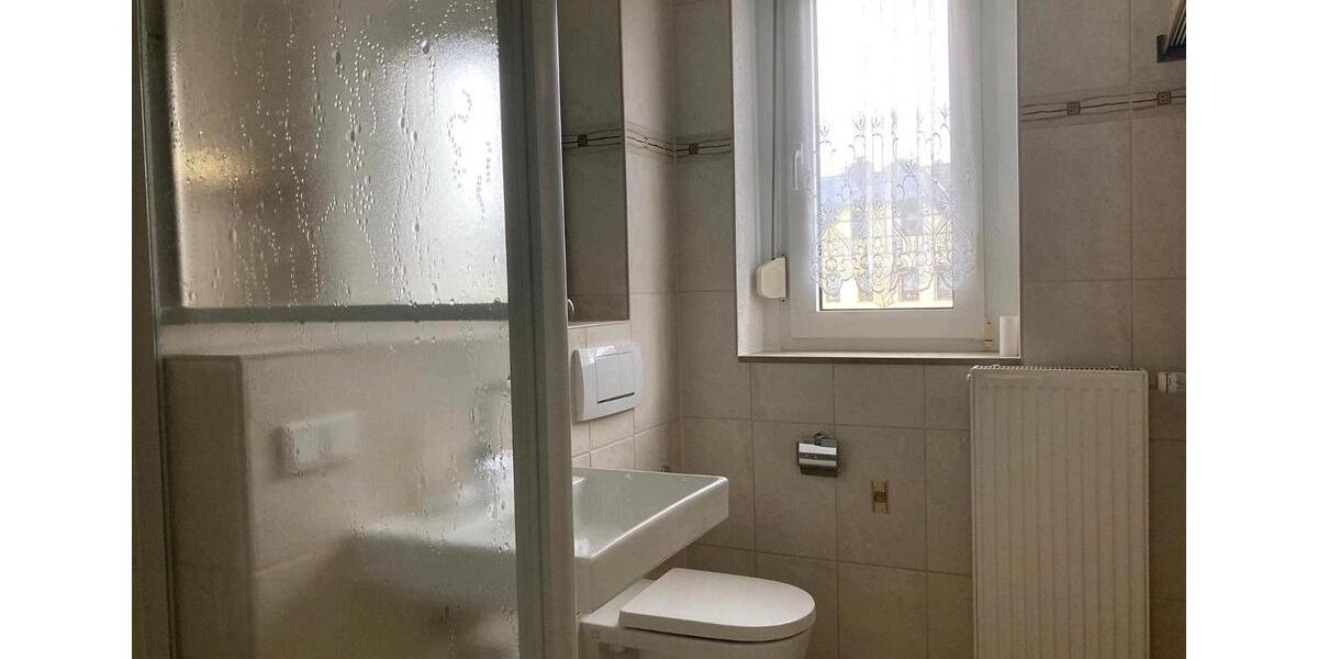 Erdgeschoßwohnung Sangerhausen - 3 Zimmer, 79 m&sup2;, 8&euro; | Angebot:24981149