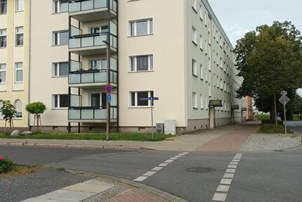 4 Raumwohnung mit Balkon ab 01.10.2025 zimmer