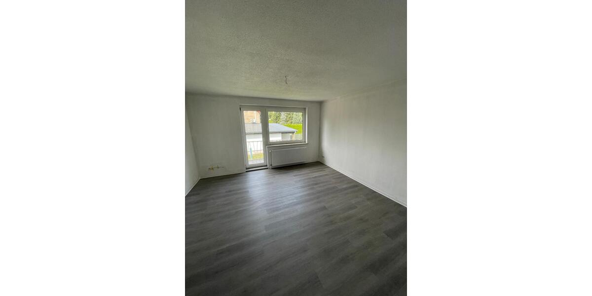 Erdgeschoßwohnung Hettstedt - 3 Zimmer, 66 m&sup2;, 475&euro; | Angebot:24562252