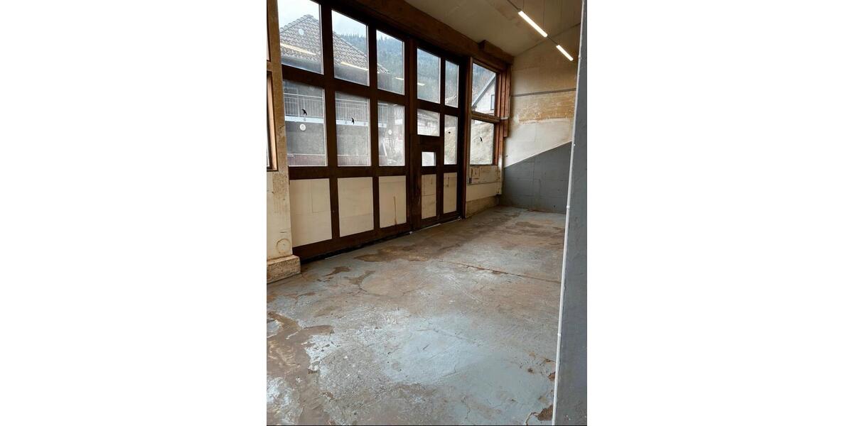 Gewerbeobjekt Winden im Elztal - 950&euro; | Angebot:26495312