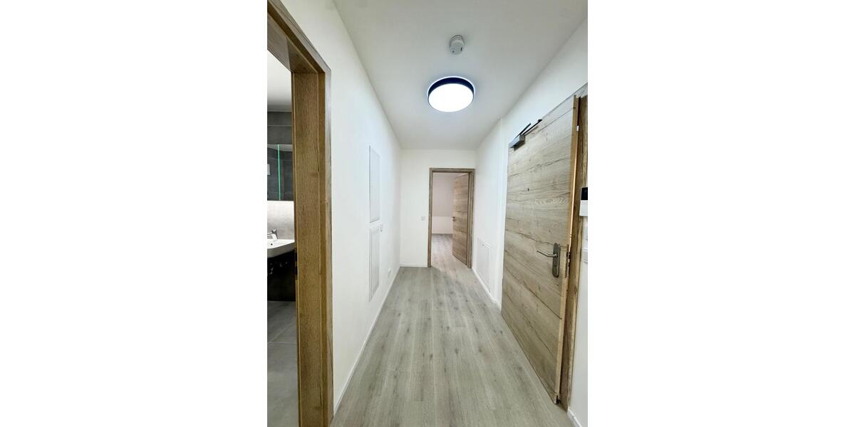 Dachgeschoßwohnung Berlin Steglitz-Zehlendorf - 1.5 Zimmer, 56 m&sup2;, 1.099&euro; | Angebot:25237108