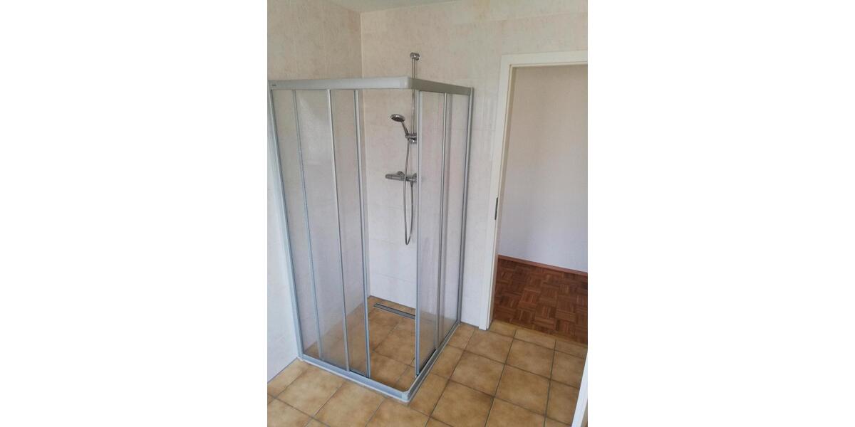Wohnen auf Zeit Augsburg Bärenkeller - 4 Zimmer, 15 m&sup2;, 450&euro; | Angebot:26613300