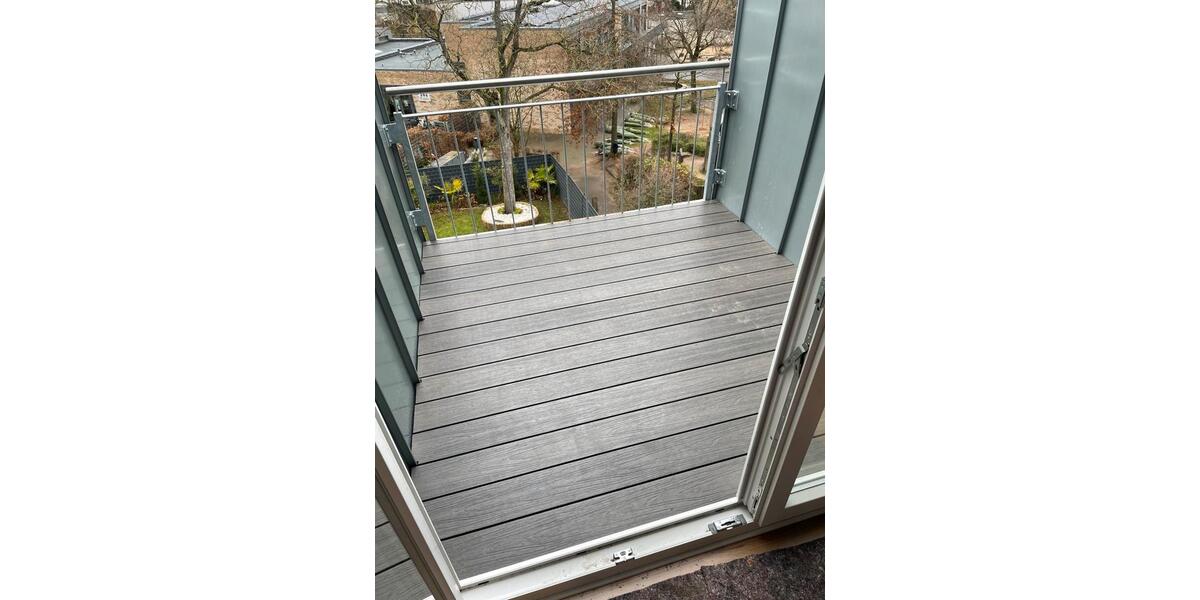 Dachgeschoßwohnung Neuss Augustinusviertel - 2 Zimmer, 90 m&sup2;, 1.000&euro; | Angebot:26648867