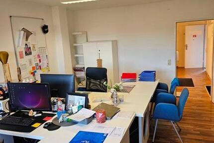 Bürofläche in Hamm zu vermeiten oder zu verpachten. zimmer