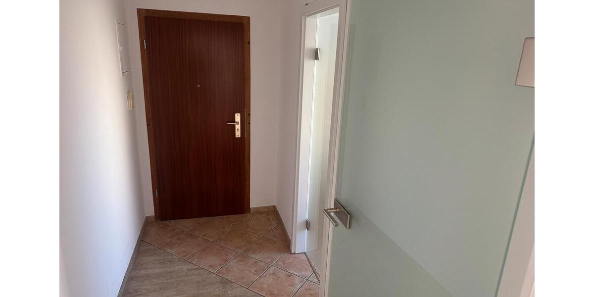 Etagenwohnung Elsterheide - 2 Zimmer, 46 m&sup2;, 595&euro; | Angebot:26038392