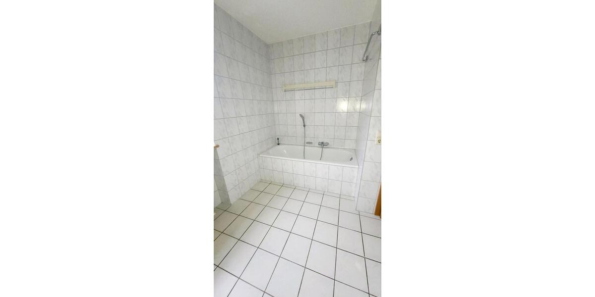 Terrassenwohnung Bayerbach - 3 Zimmer, 820&euro; | Angebot:23485892