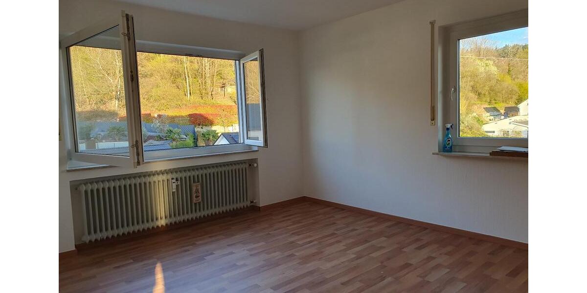 Etagenwohnung Gernsbach - 3 Zimmer, 79 m&sup2;, 800&euro; | Angebot:26032213
